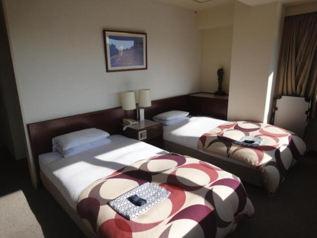 Hiroshima Ekimae Green Hotel Extérieur photo